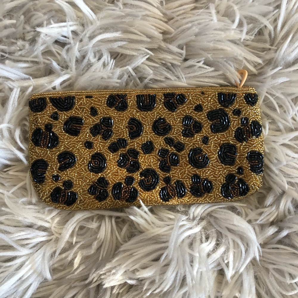 Cheetah print bedazzled clutch/pouch